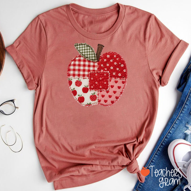 Vintage Patchwork Apple Gingham Floral Heart Teacher Graphic Teacher T-Shirt