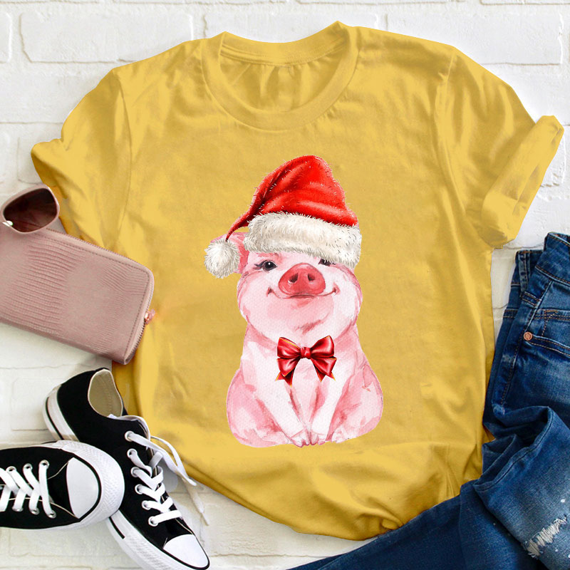 Cute Pig Wearing Christmas Hat Teacher T-Shirt