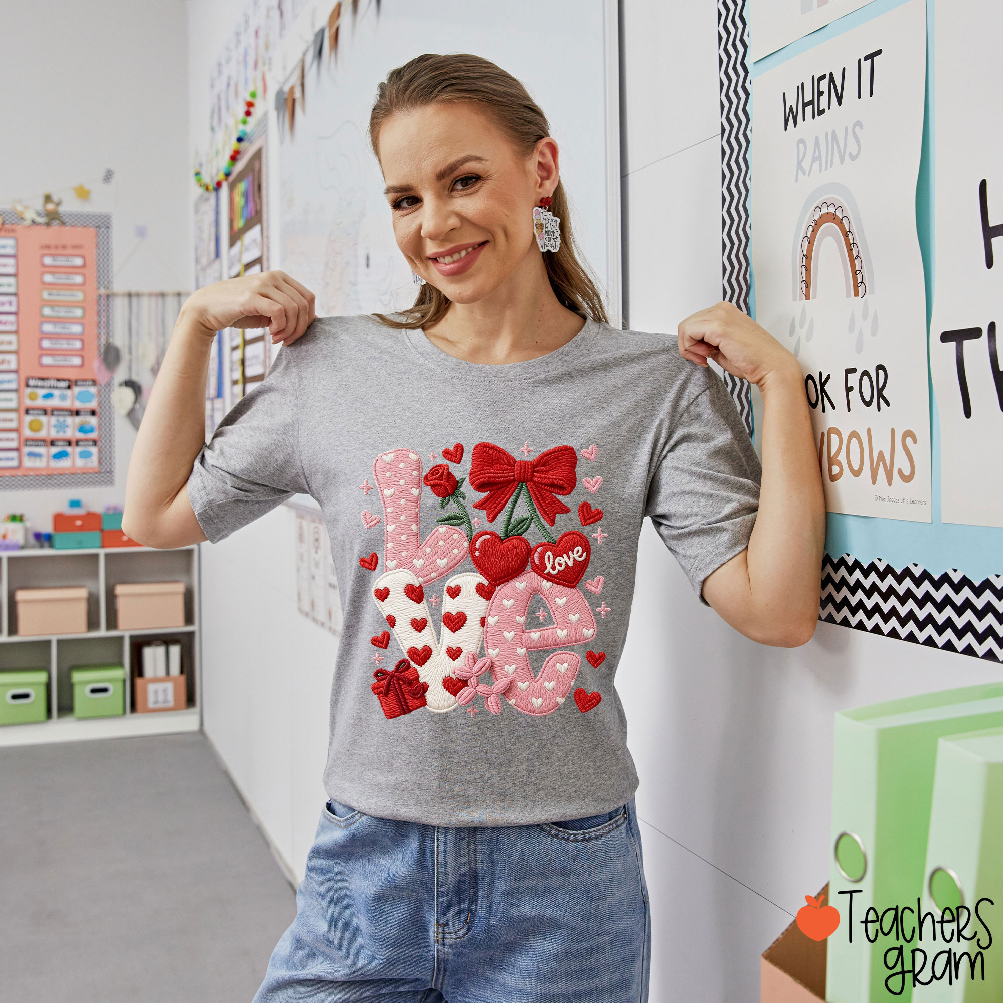 Faux Yarn Love And Rose Teacher T-Shirt