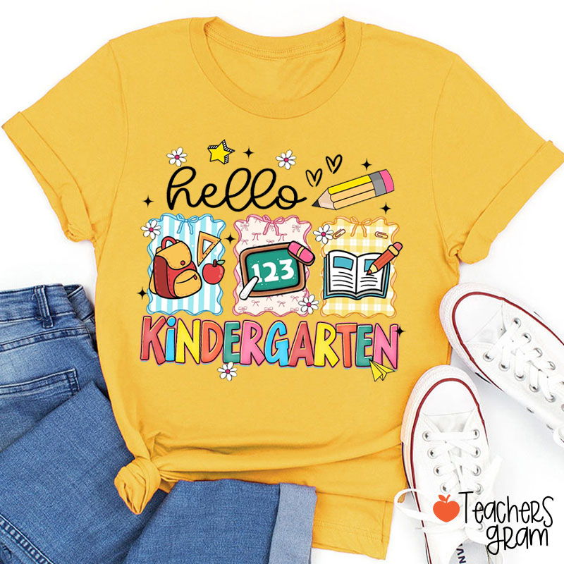 Personalized Grade Hello Schoolbag Blackboard Notebook Teacher T-Shirt