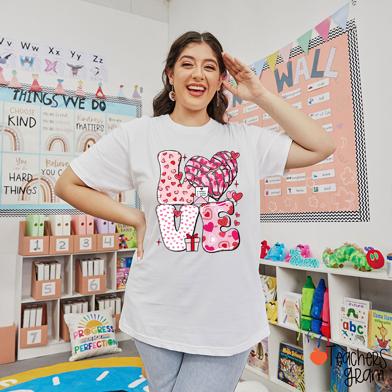 Love Valentine Spanish Teacher T-Shirt