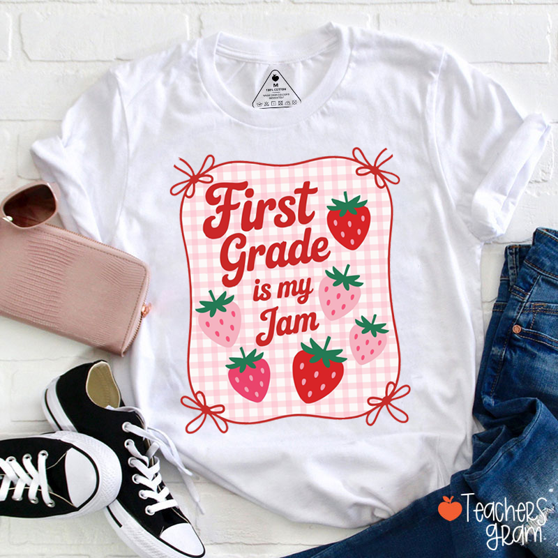 Personalized Name And Grade Strawberry Plaid Teacher T-Shirt