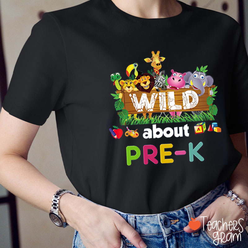 Personalized Grade Wild About Cute Cartoon Teacher T-Shirt