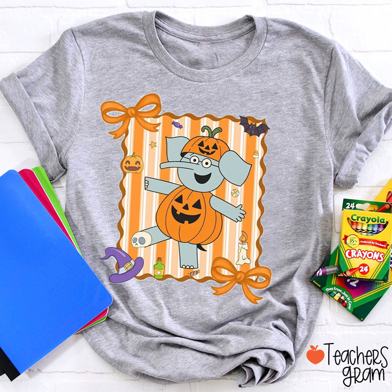 Personalized Coquette Bow Halloween Children's Book Teacher T-Shirt