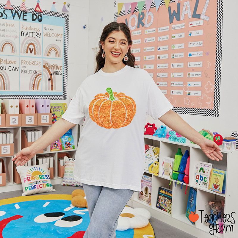 Glitter Fall Festive Pumpkins Teacher T-Shirt