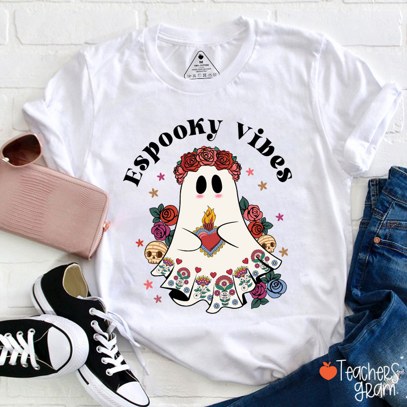 Espooky Vibes Spanish Teacher T-Shirt