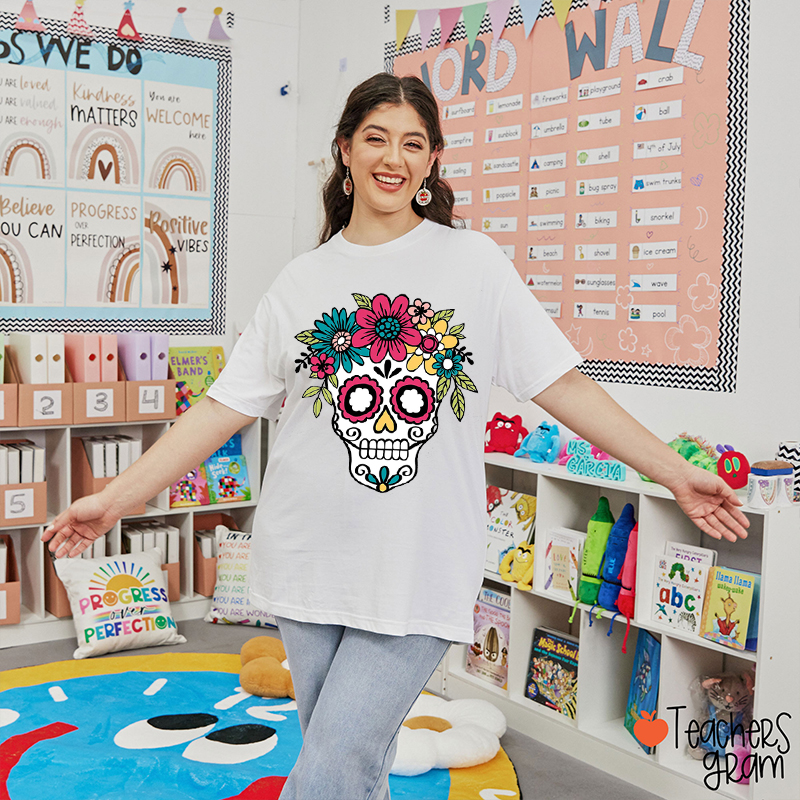 Sugar Skull Flower Crown Spanish Teacher T-Shirt