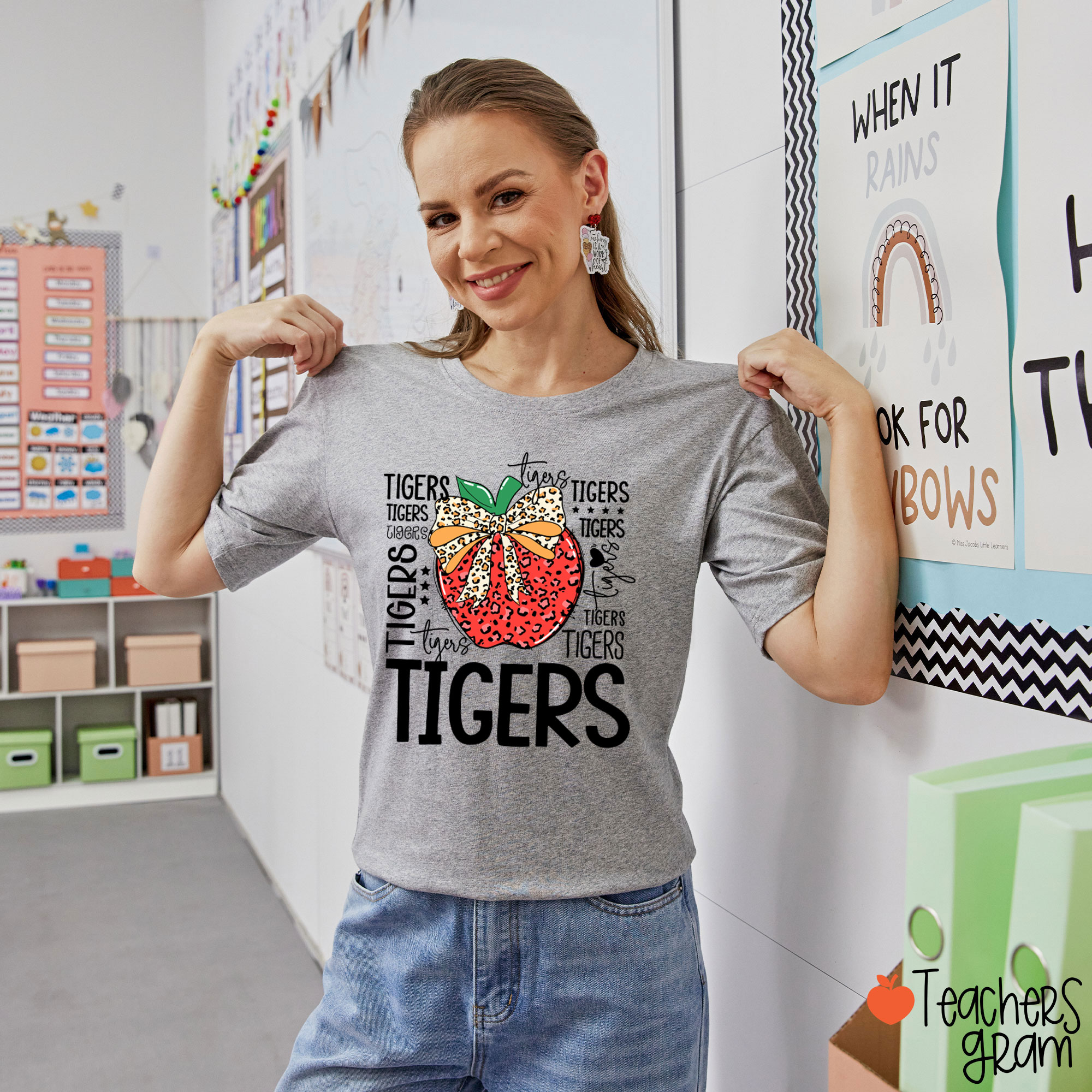 Personalized Mascot Leopard Apple School Spirit Teacher T-Shirt