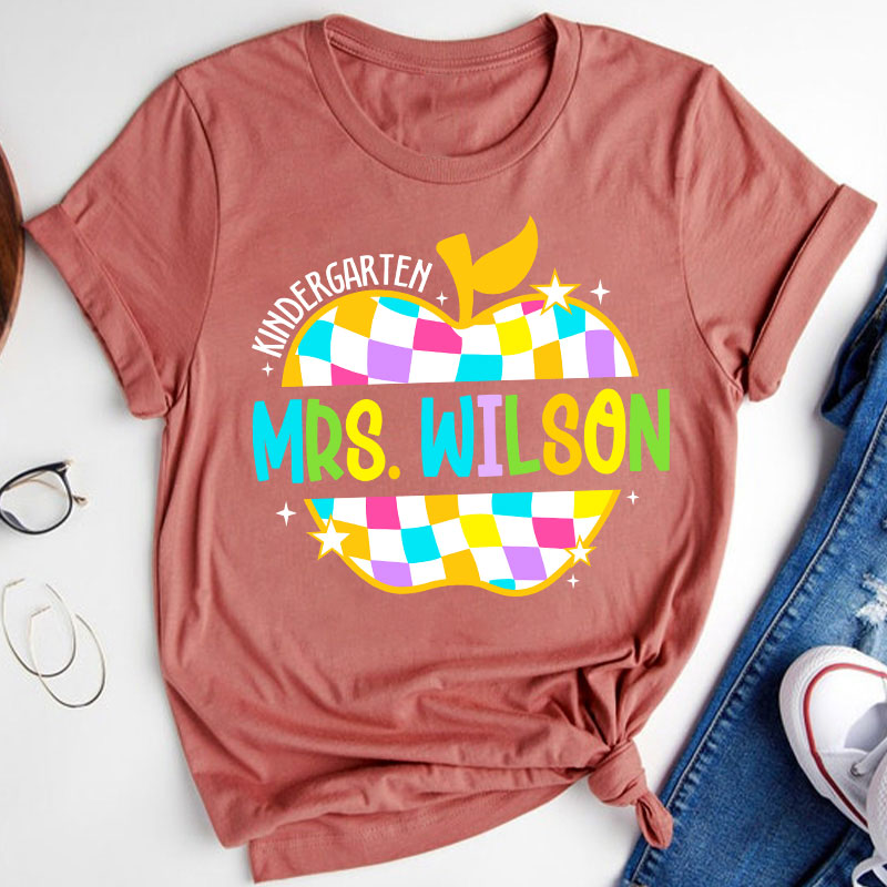 Personalized Colorful Checkerboard Hollow Apple Teacher T-Shirt