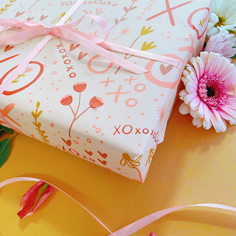 Valentine's Day XOXO Cute Pink Love Teacher