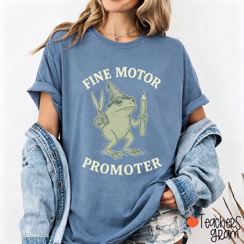 Fine Motor Promoter Wizard Frog OT Teacher T-Shirt