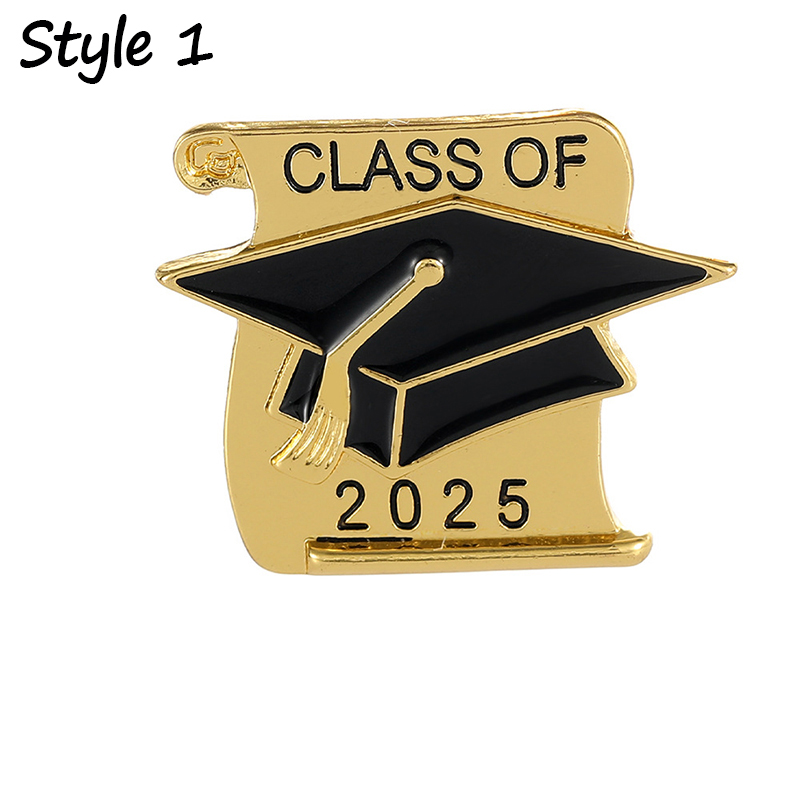 Graduation Season Bachelor Hat Teacher Pin
