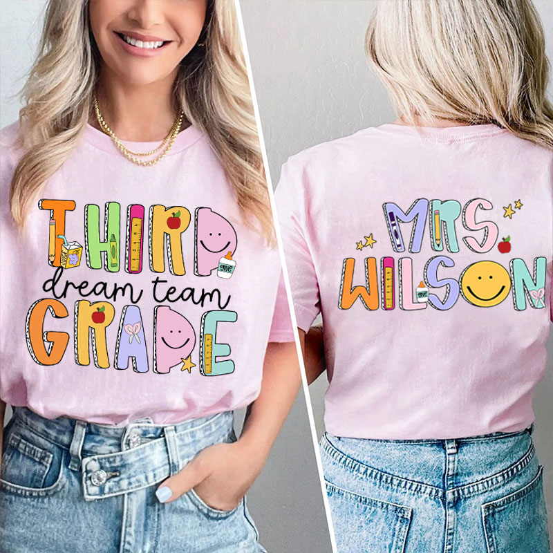 Personalized Teacher's Name And Grade Smiley Apple Icon Teacher Two Sided T-Shirt