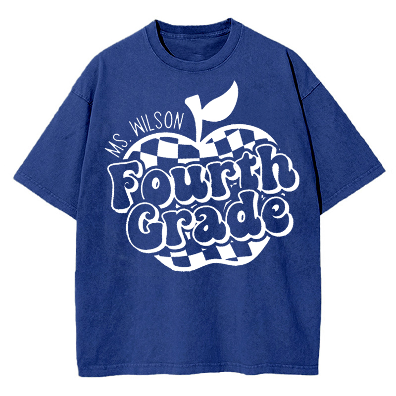 Personalized Teacher's Name And Grade Plaid Apple Icon Teacher Washed T-Shirt