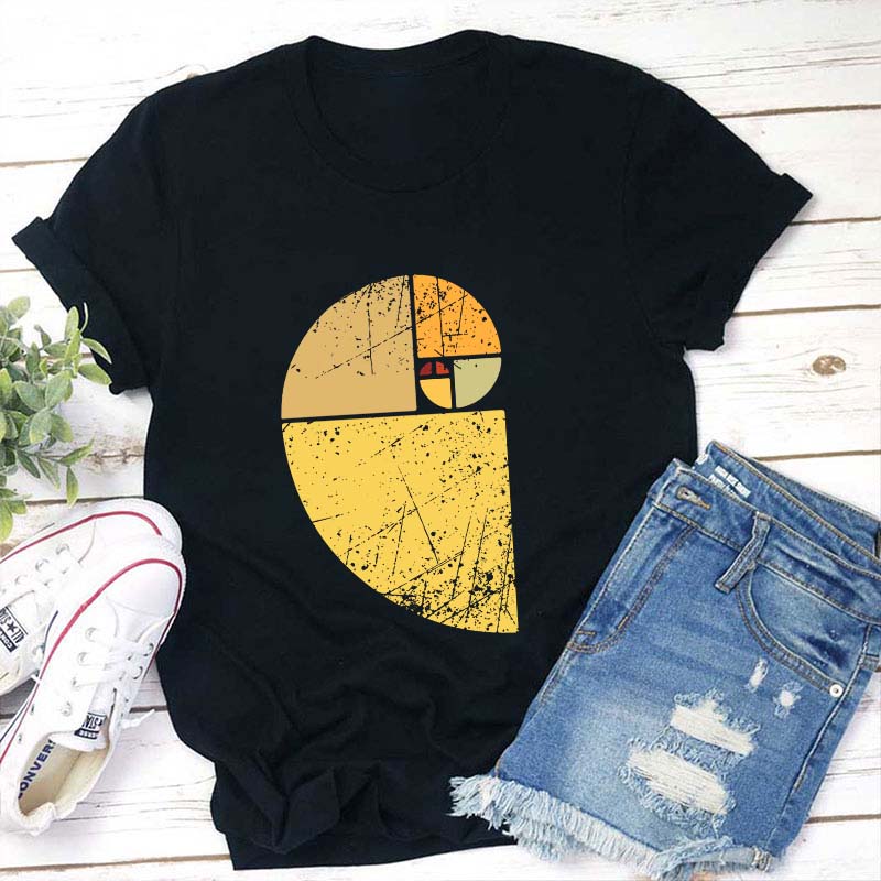 Vintage Fibonacci Spiral Science Golden Ratio Cool Math Teacher T-Shirt