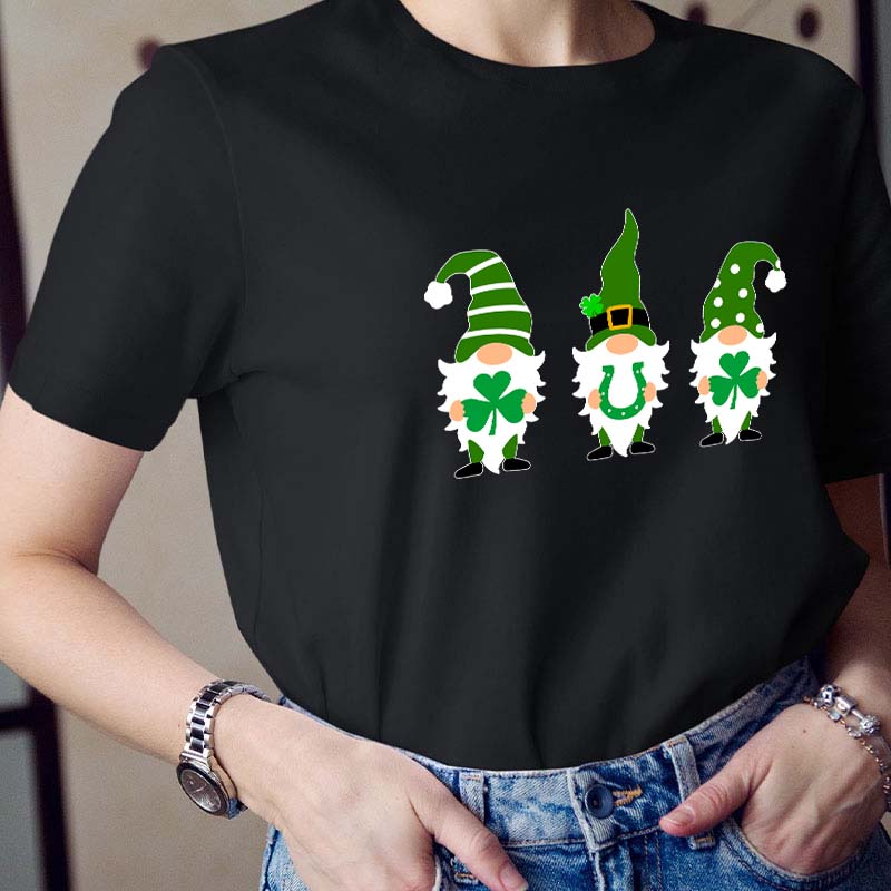 St Patricks Day Gnome Teacher T-Shirt
