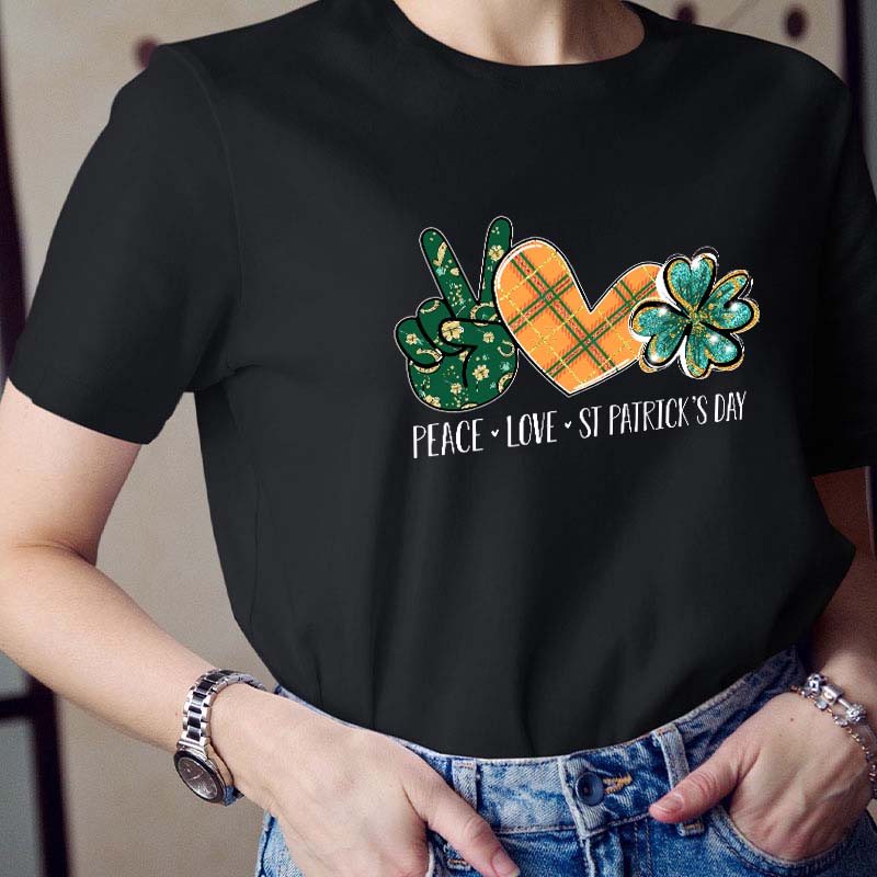 Peace Love St Patrick's Day Teacher T-Shirt