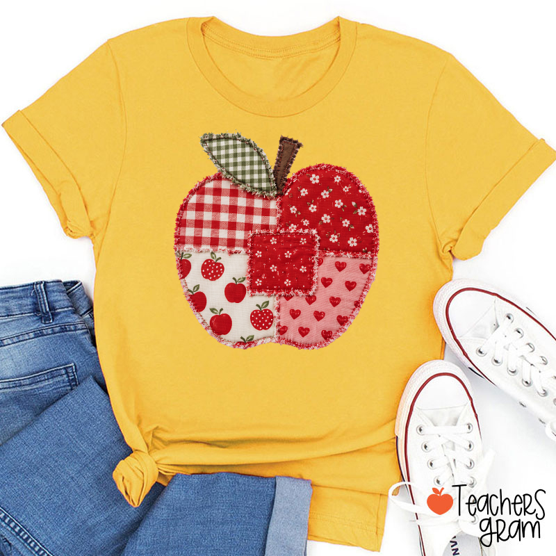 Vintage Patchwork Apple Gingham Floral Heart Teacher Graphic Teacher T-Shirt