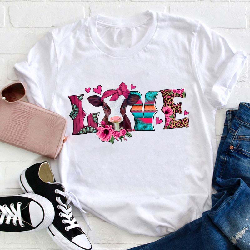 Cute Cow Love Valentines Teacher T-Shirt