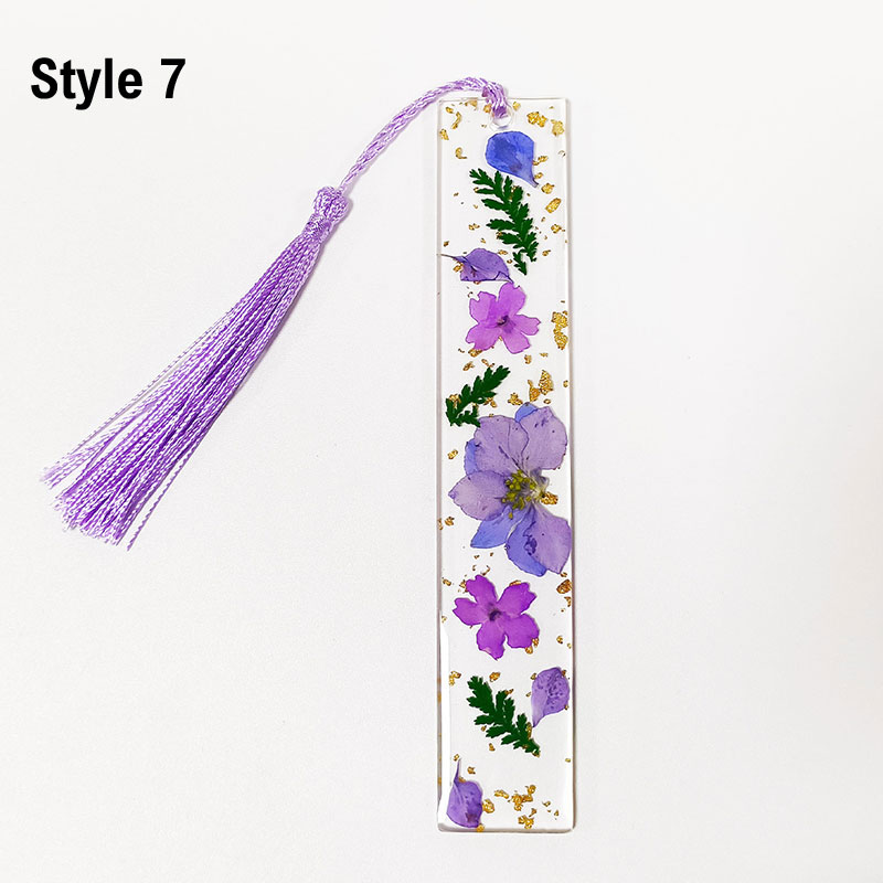 Personalized Pressed Daisy Teacher Bookmark