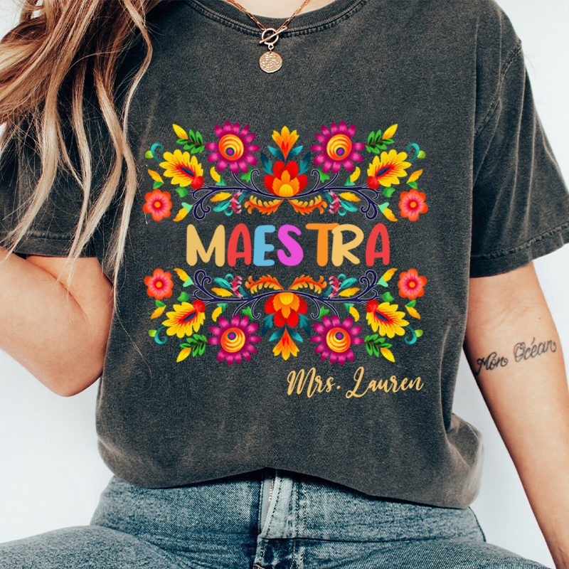 Personalized Name Maestra Teacher Washed T-Shirt