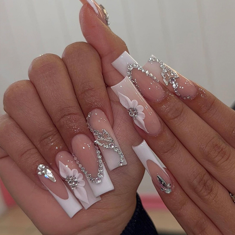 24 pcs Spring Flower Diamond Chain Teacher Fake Nail