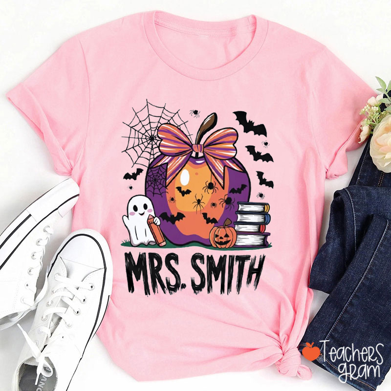 Peraonalized Name Spooky Apple Teacher T-Shirt
