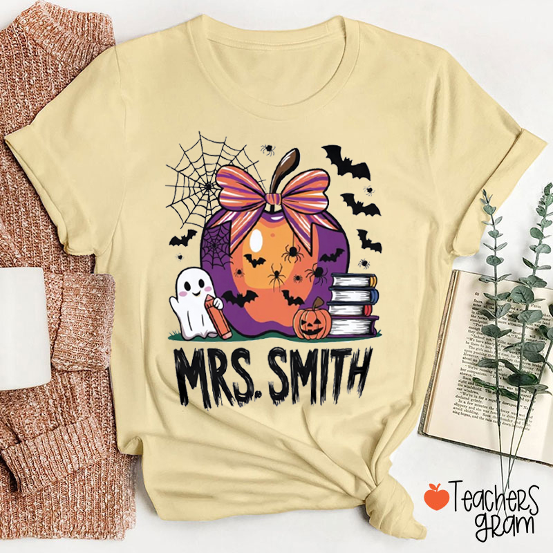 Peraonalized Name Spooky Apple Teacher T-Shirt