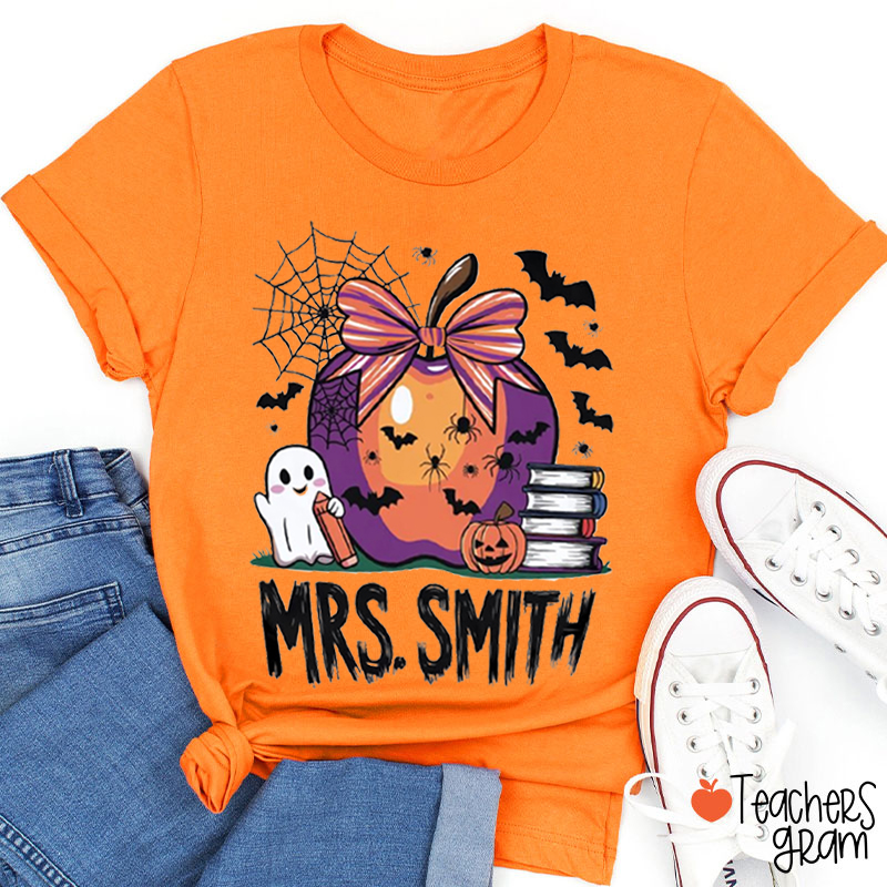 Peraonalized Name Spooky Apple Teacher T-Shirt
