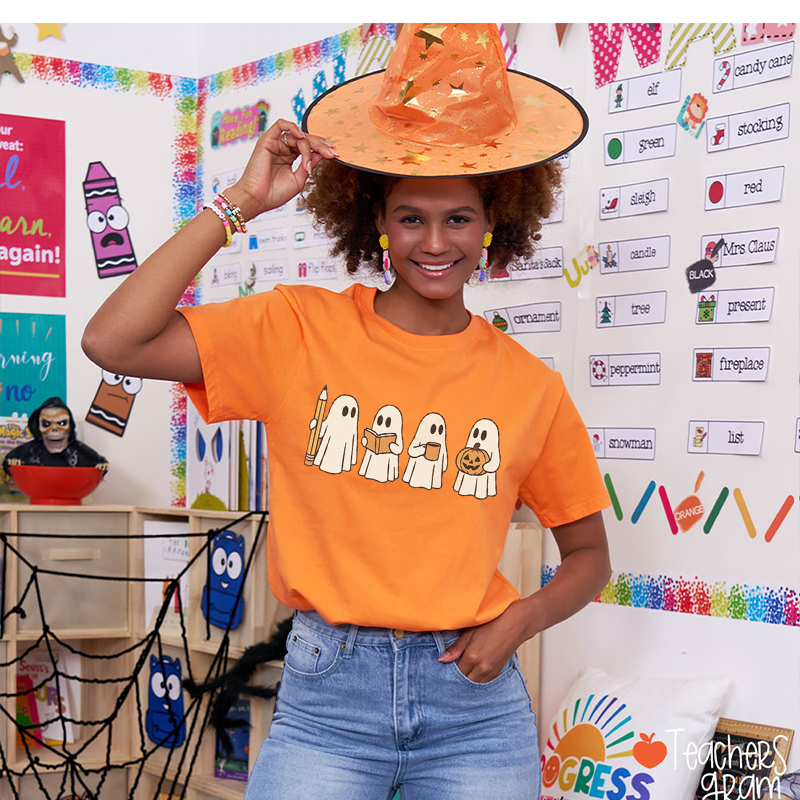 Halloween Cute Reading Ghost Teacher T-Shirt