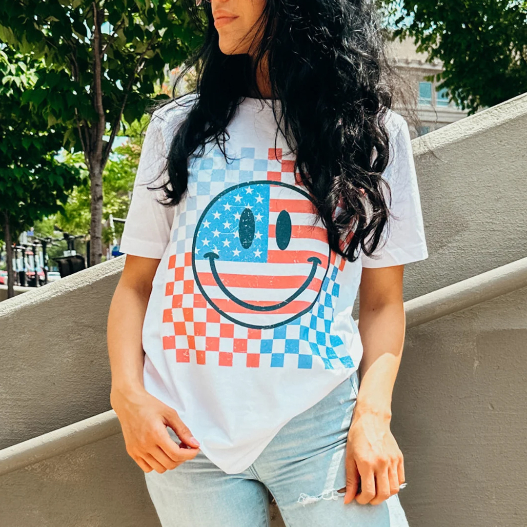 USA Smiley Checkerboard T-shirt