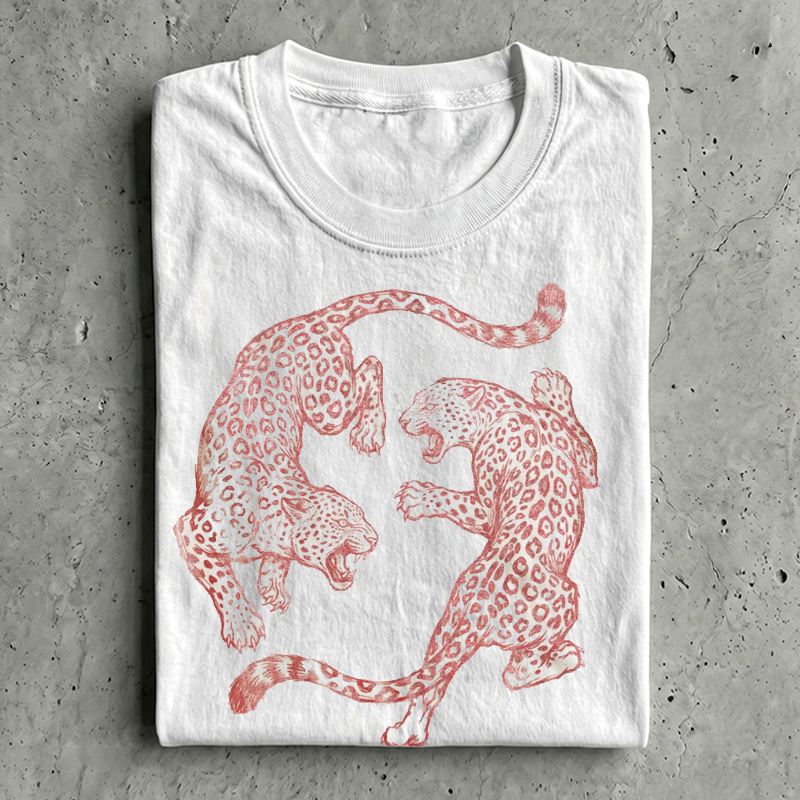 Vintage Leopard Fighting Graphic T-shirt