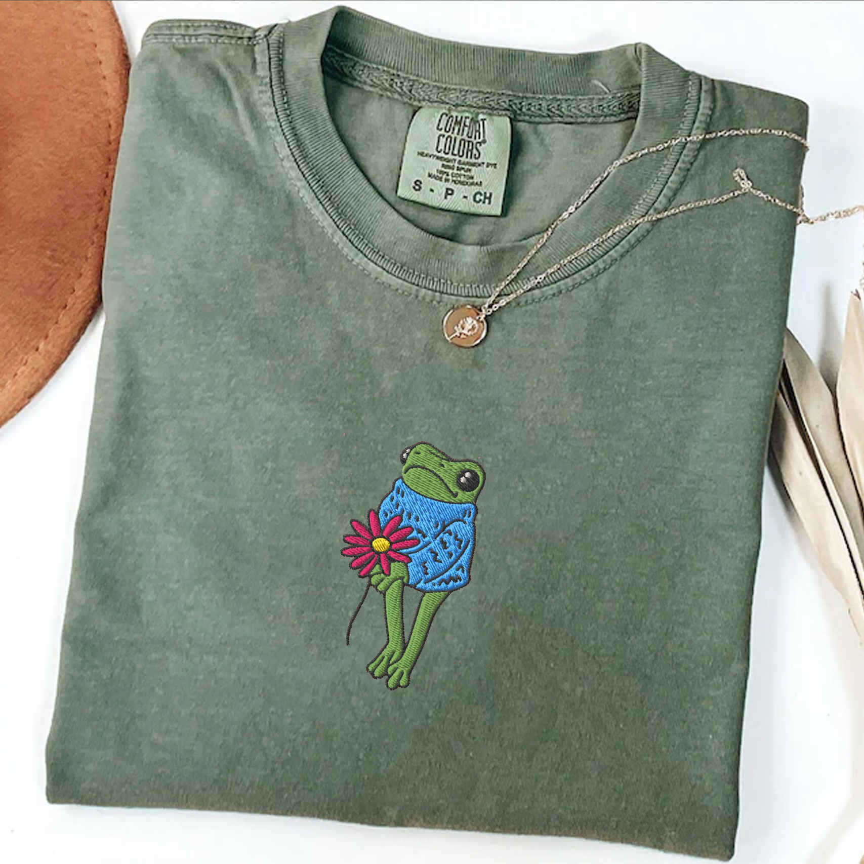 Flower Frog Embroidered T-shirt