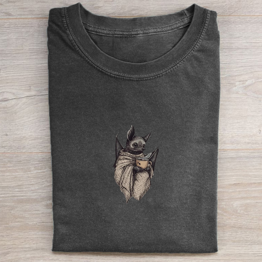 Retro 90s Style Bats T-shirt