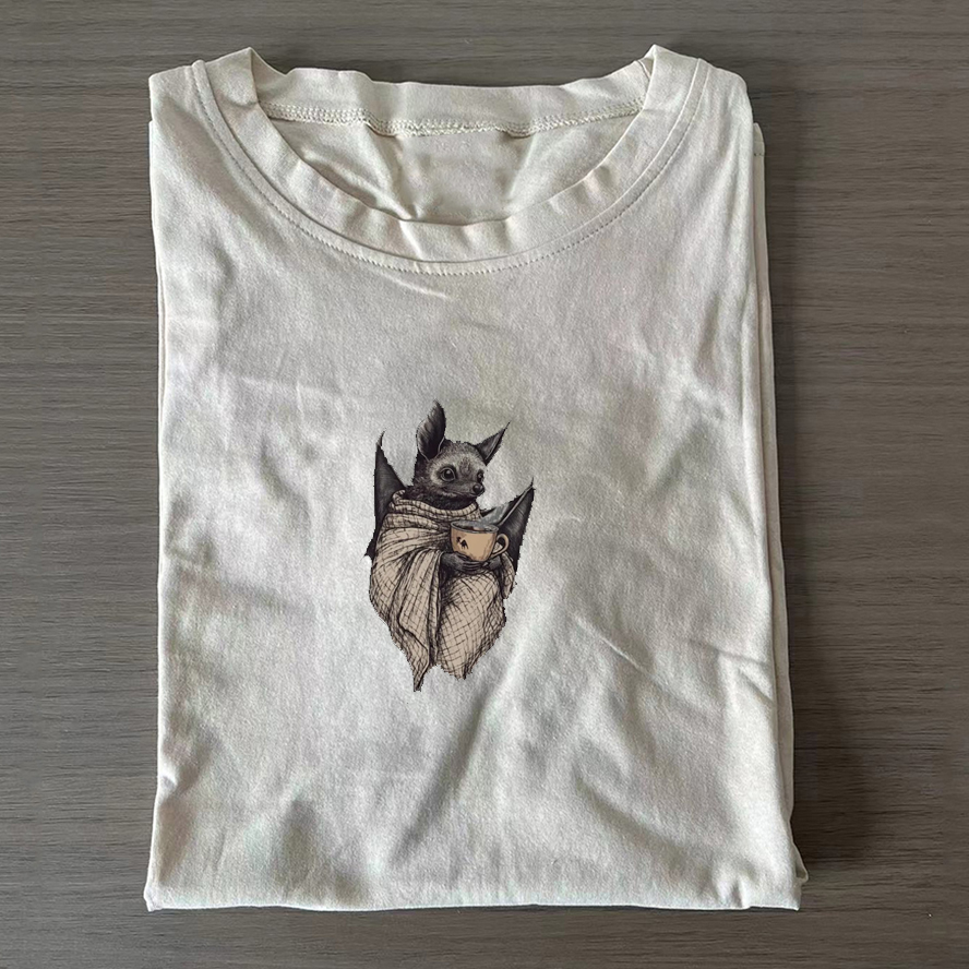 Retro 90s Style Bats T-shirt