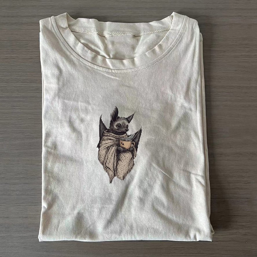 Retro 90s Style Bats T-shirt