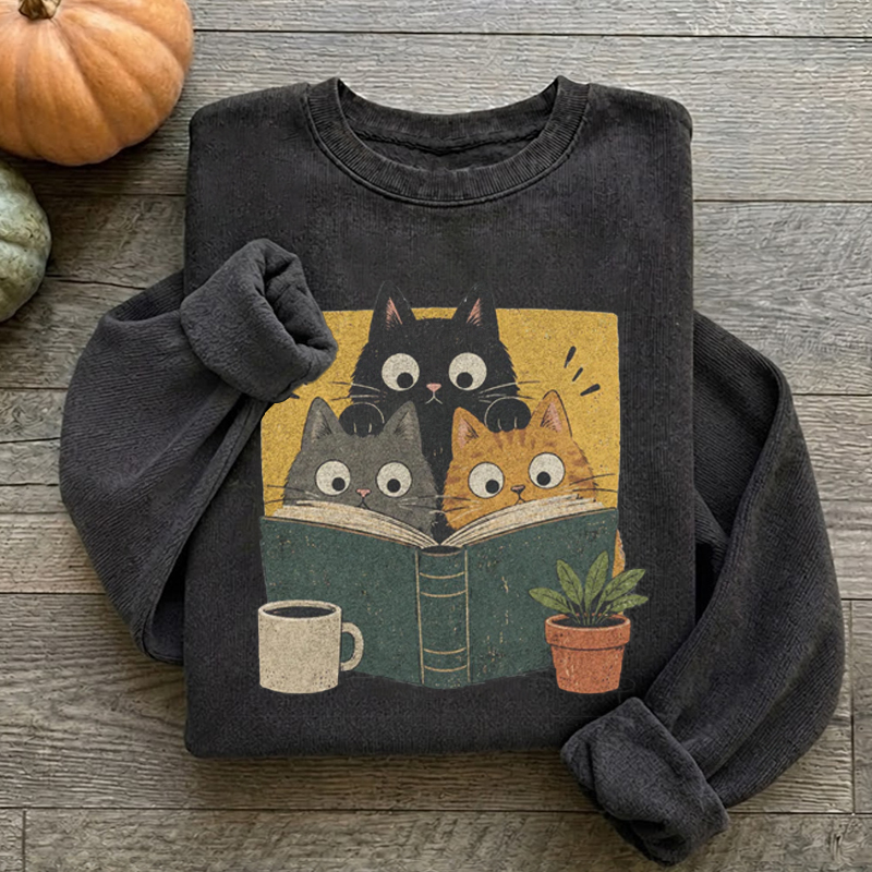 Retro Curious Reading Cats Sweatshirt