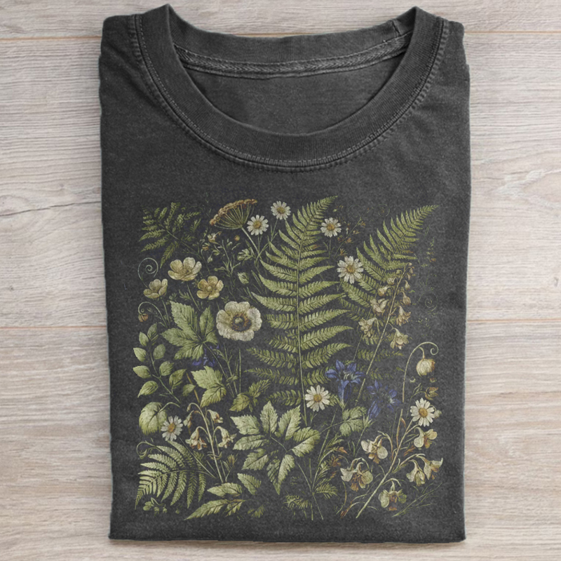 Vintage Botanical Fern Graphic T-shirt