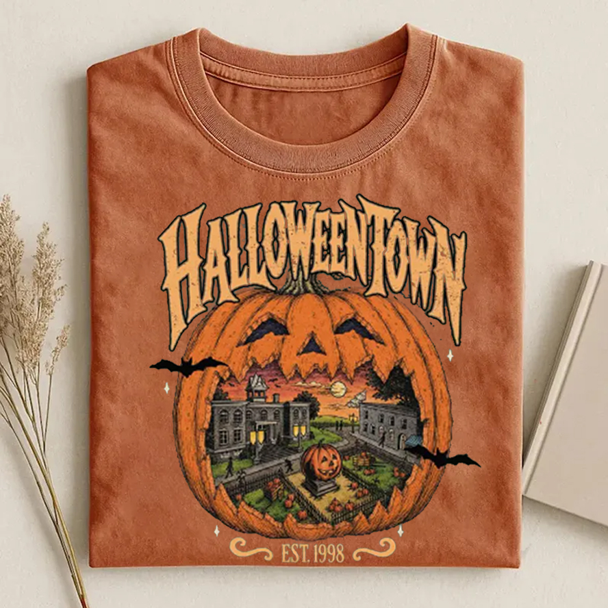 Vintage Spooky Pumpkin Town Graphic .T-shirt