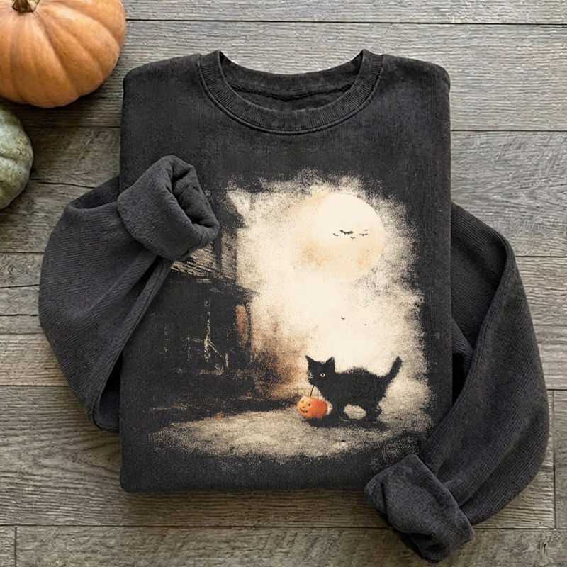 Vintage Black Cat Halloween Sweatshirt