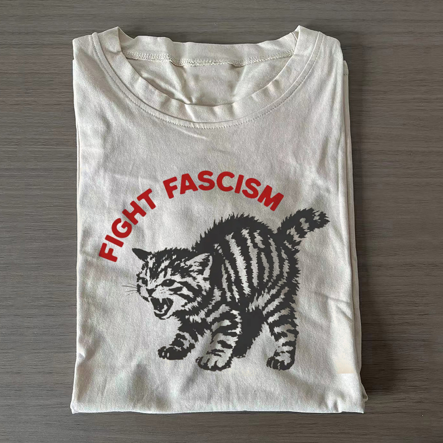 Vintage Tabby Cat Resist T-shirt