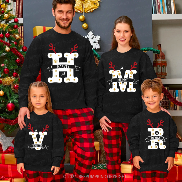 Personalized Antlers And Golden Snowflakes Family Matching Sweatshirt Beepumpkin
