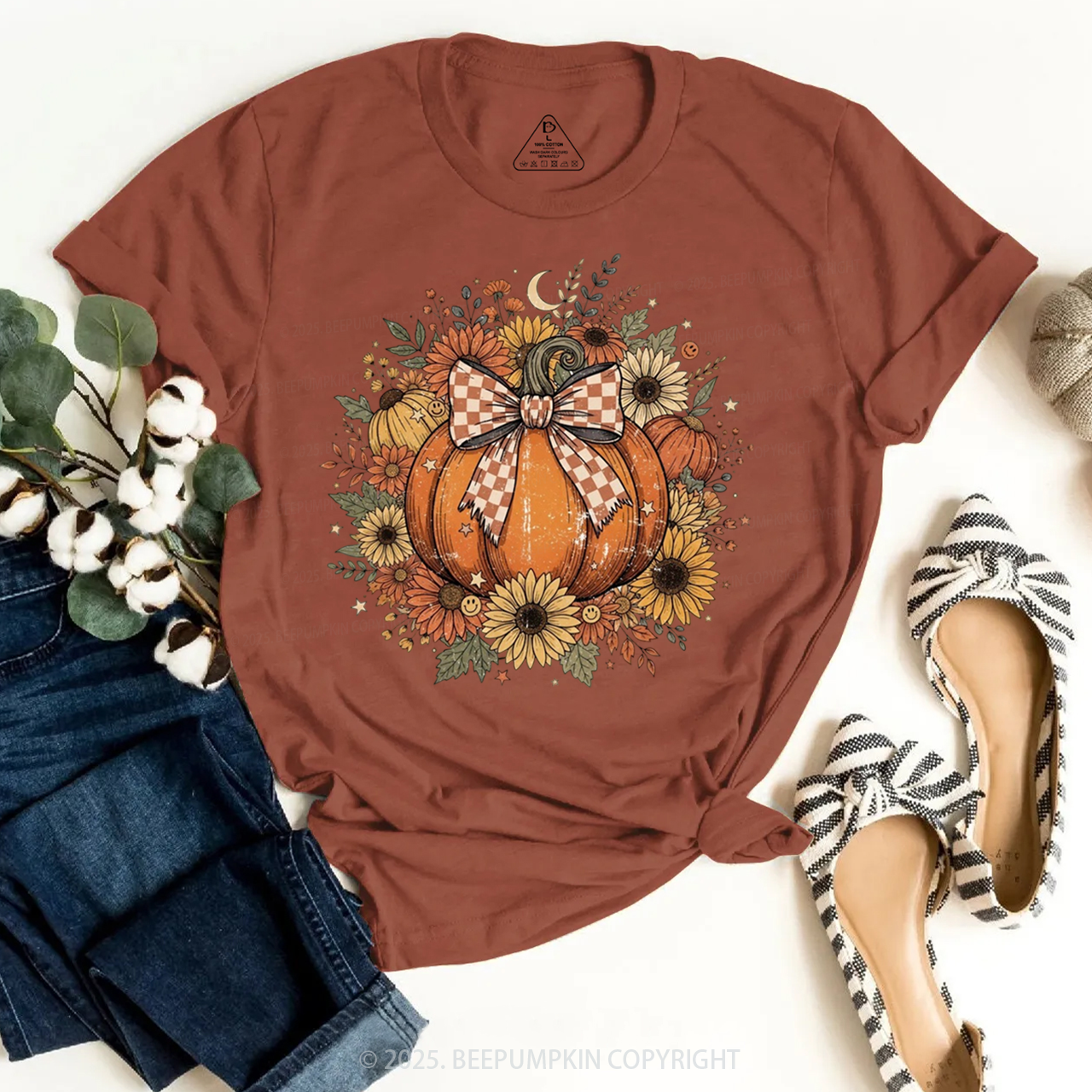 Fall Coquette Boho Floral Pumpkin Bow T-Shirts Beepumpkin