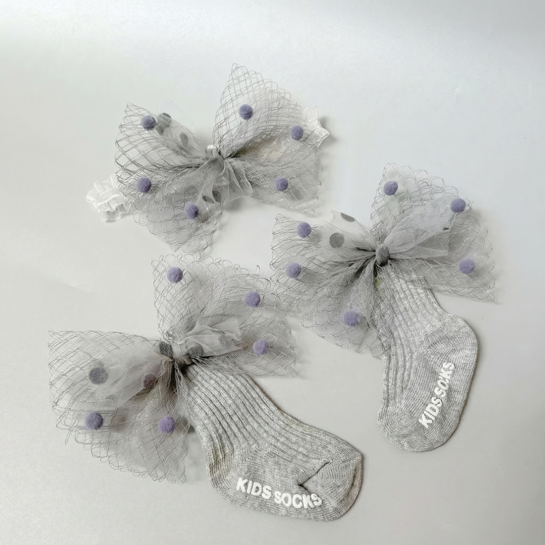 3 Pieces Personalized Baby Girl New Born Grey Sets (Princess xxx Has Arrived)