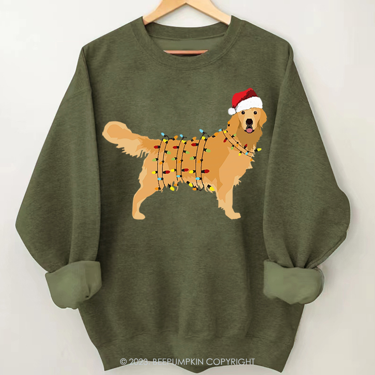 Christmas Golden Retriever Sweatshirt Beepumpkin