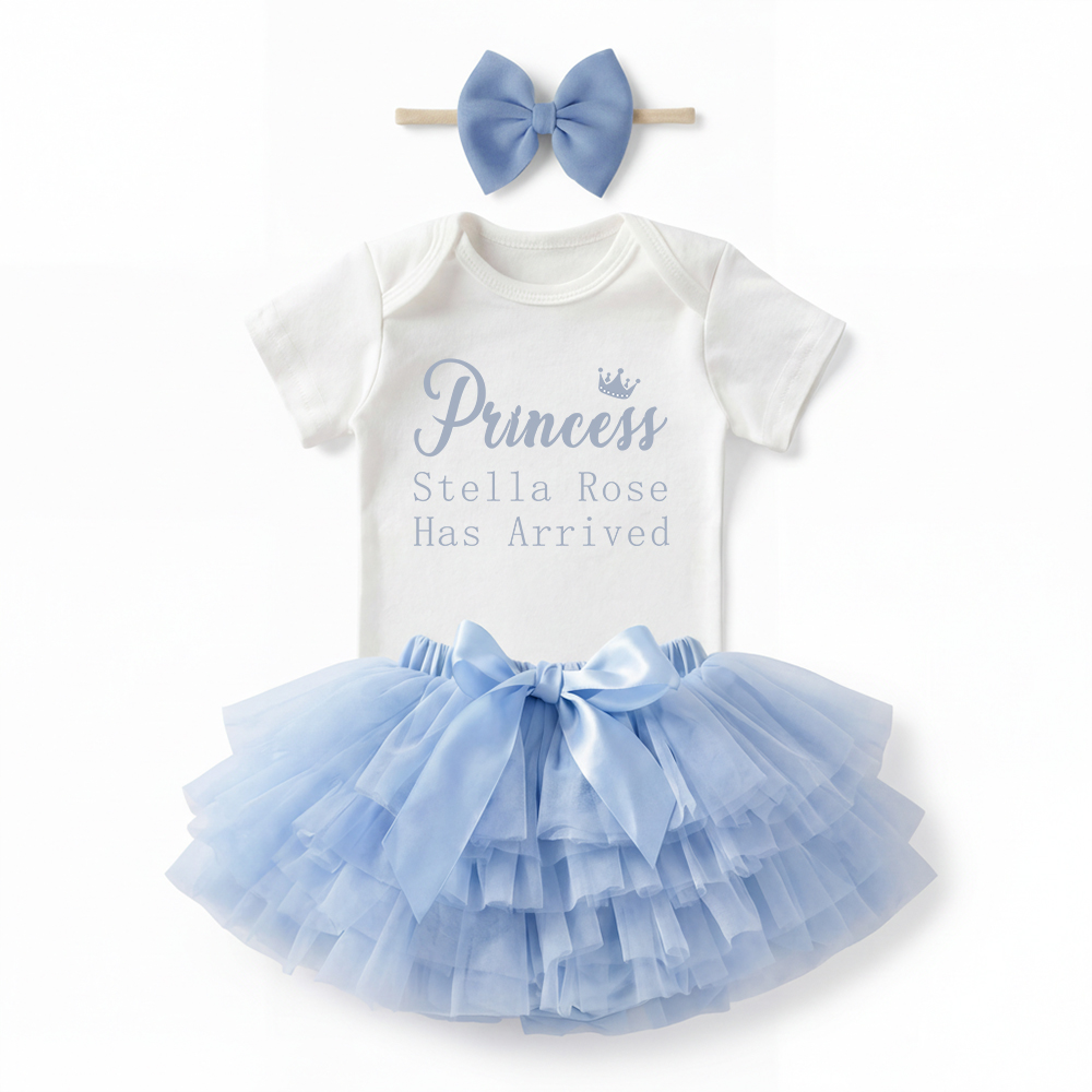 3 Pieces Personalized Baby Girl New Born Sets (Princess xxx Has Arrived)