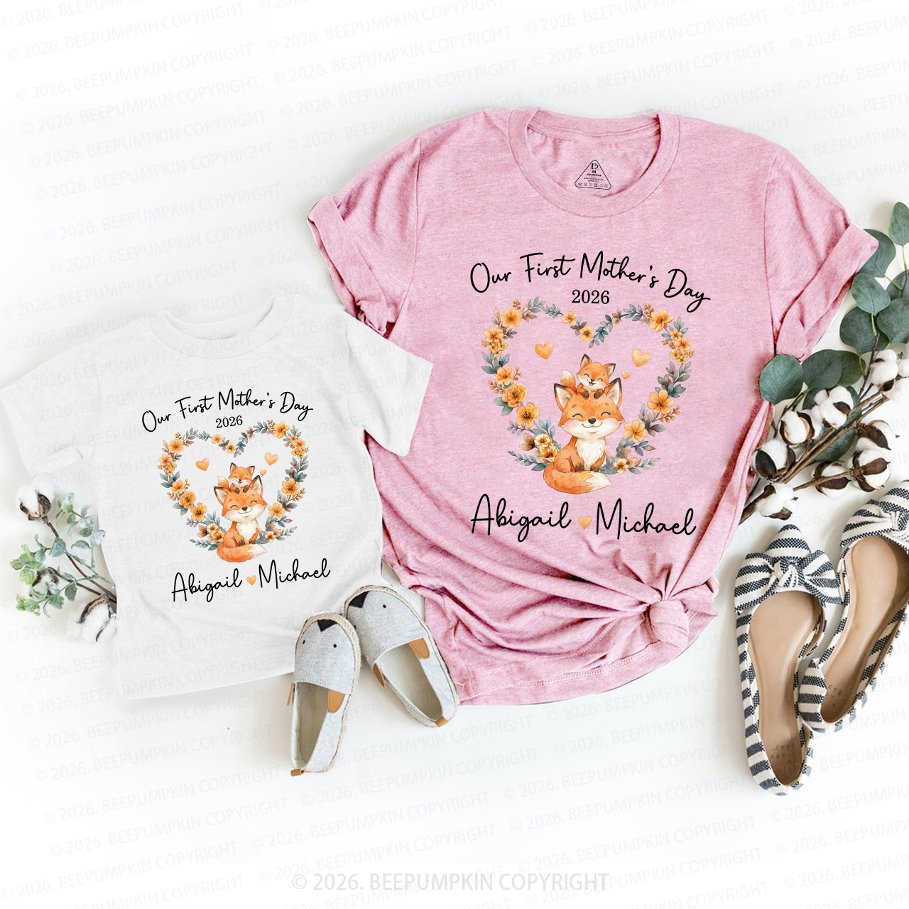 Personalized Cute Fox Heart Wreath Mom&Me Matching T-Shirts