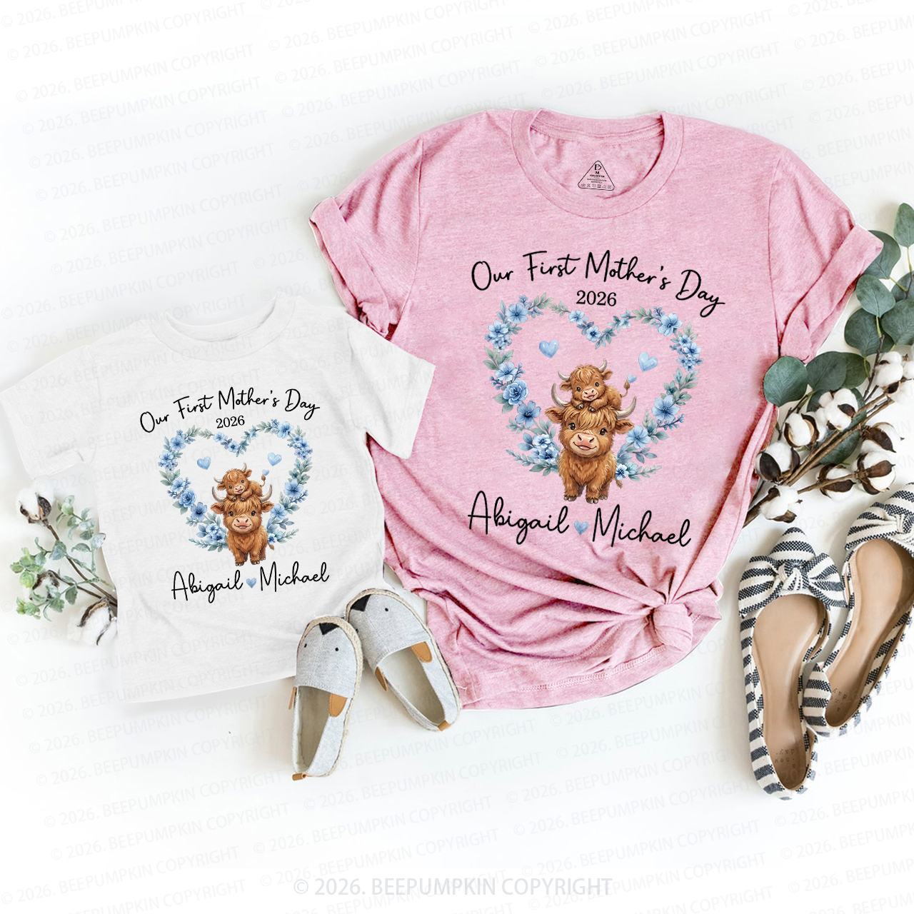 Personalized Highland Cow Heart Wreath Mom&Me Matching T-Shirts