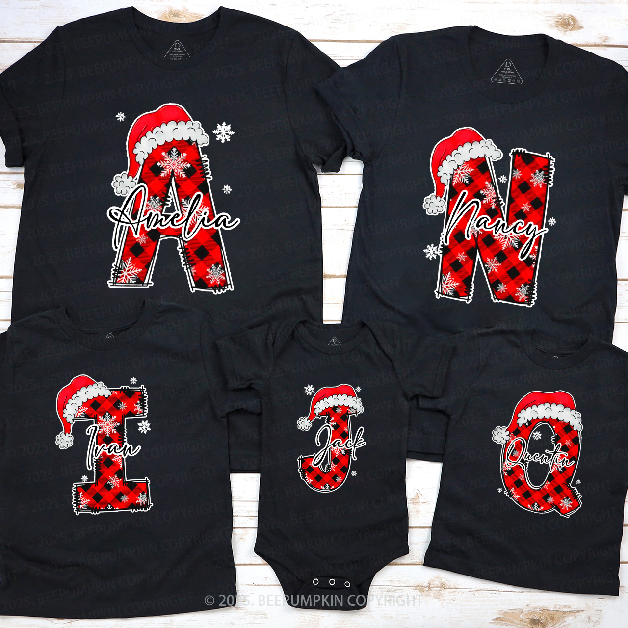Personalized Santa Style Alphabet Christmas Family Matching T-Shirts Beepumpkin
