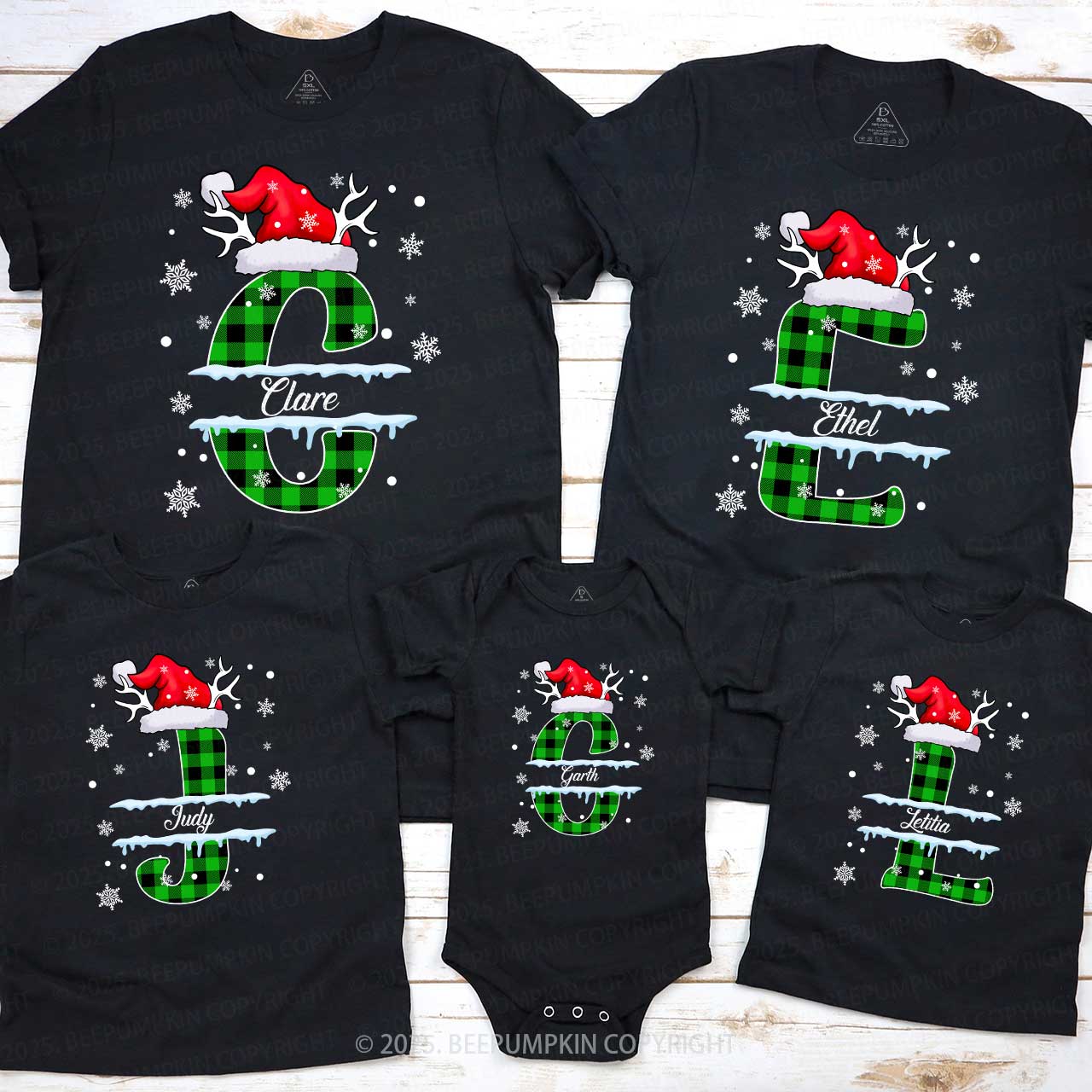 Personalized Christmas Green Plaid Snowflakes Name Family Matching T-Shirts Beepumpkin
